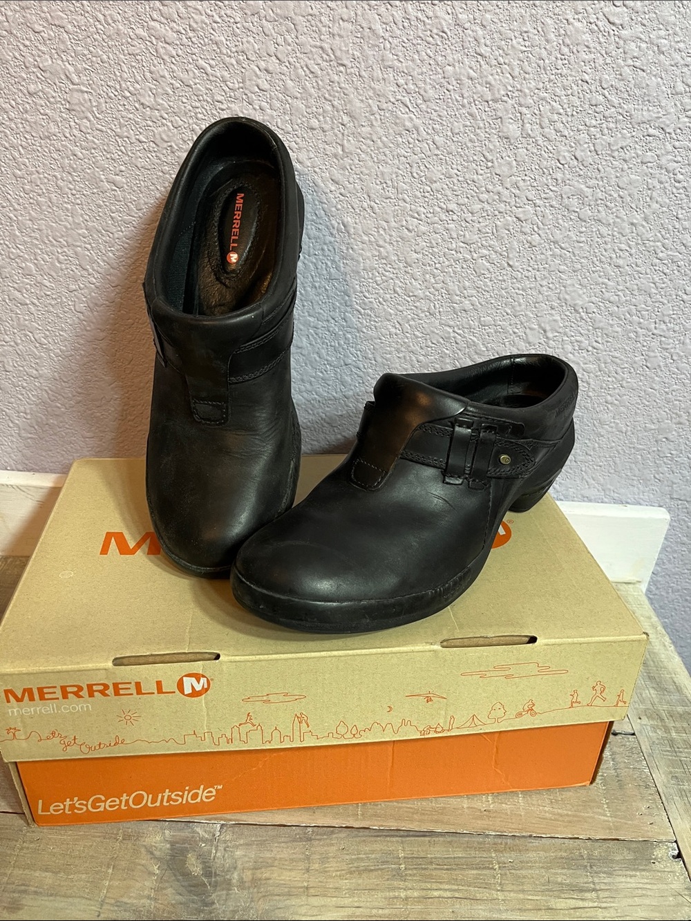 Merrell black Leather Luxe  Plunge Mules  Shoes Sz 8